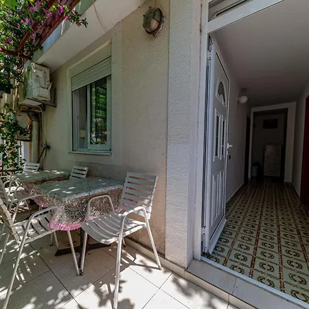 Apartment Knezevic Petrovazzo Esterno foto