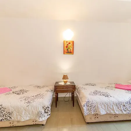 Apartment Knezevic Petrovazzo Esterno foto