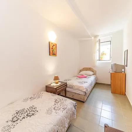 Apartment Knezevic Petrovazzo Esterno foto