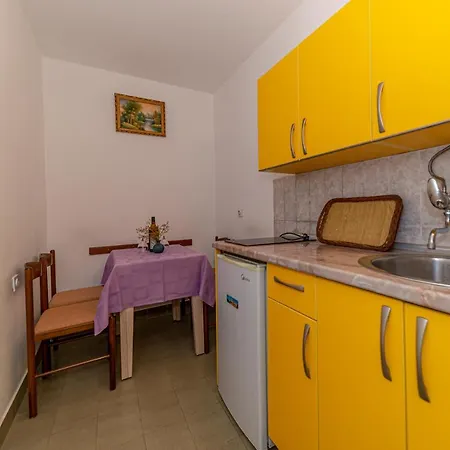 Apartment Knezevic Petrovazzo Esterno foto