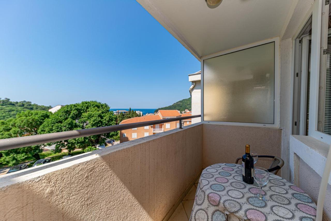 Knezevic Apartment