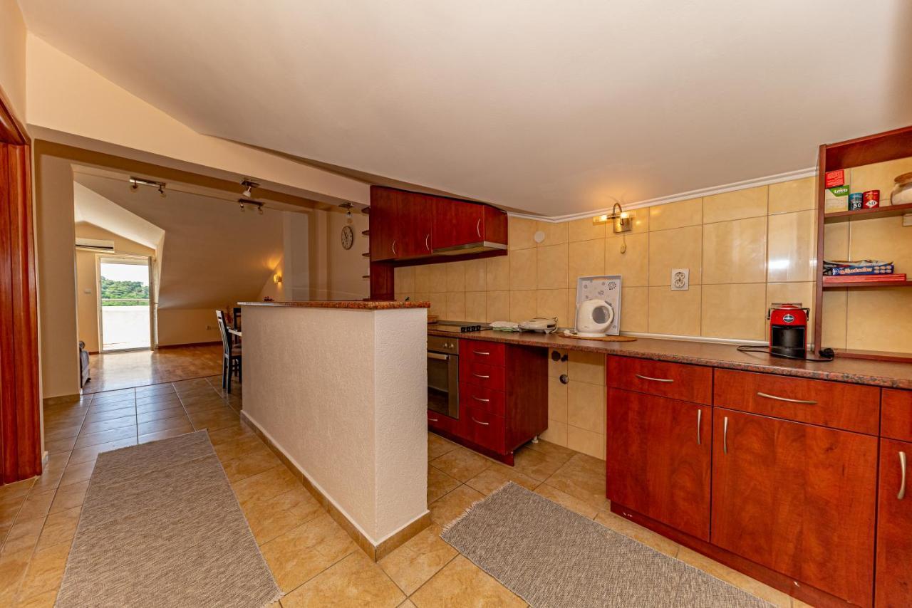 Knezevic Apartment Petrovac