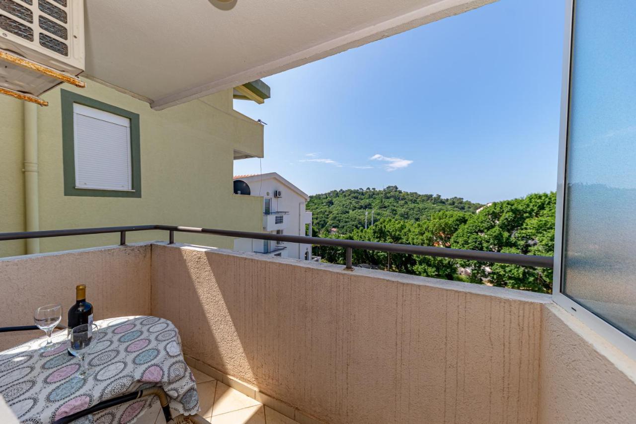 Knezevic Apartment Petrovac