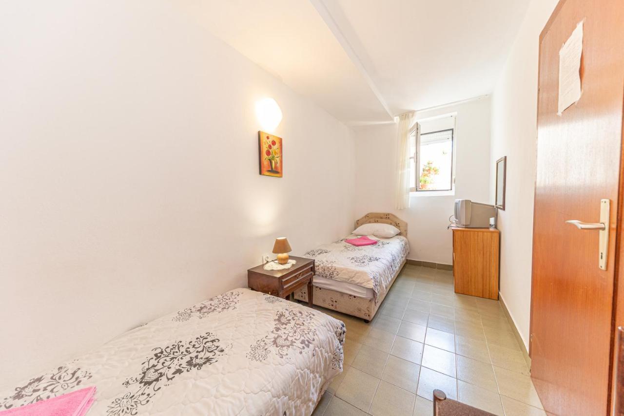 Apartment Knezevic *